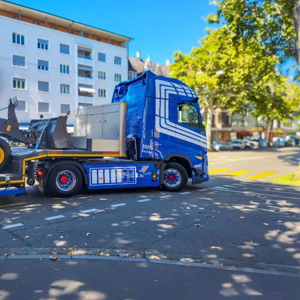 Elektro LKW Baustelle